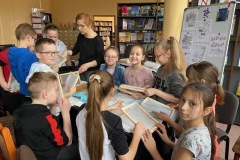 Wizyta klasy IIIa w Bibliotece Pedagogicznej